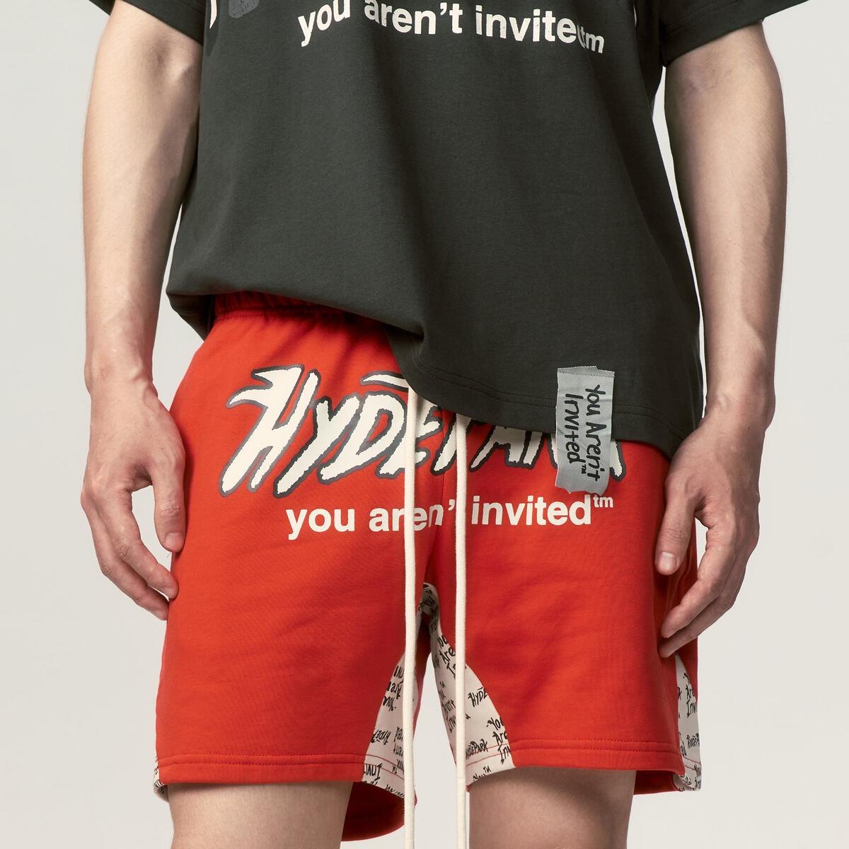 HERITAGE PANEL SHORTS - RED