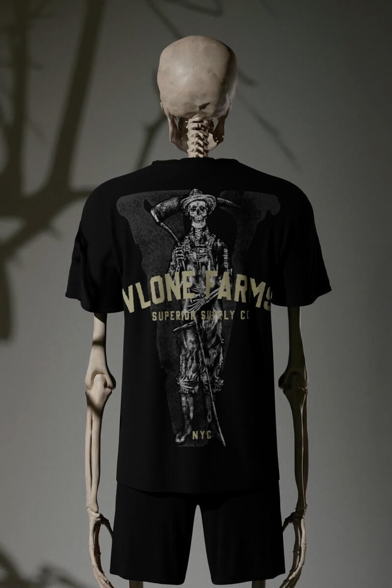 VLONE OG Farmer T-Shirt in black – view 1 of 4