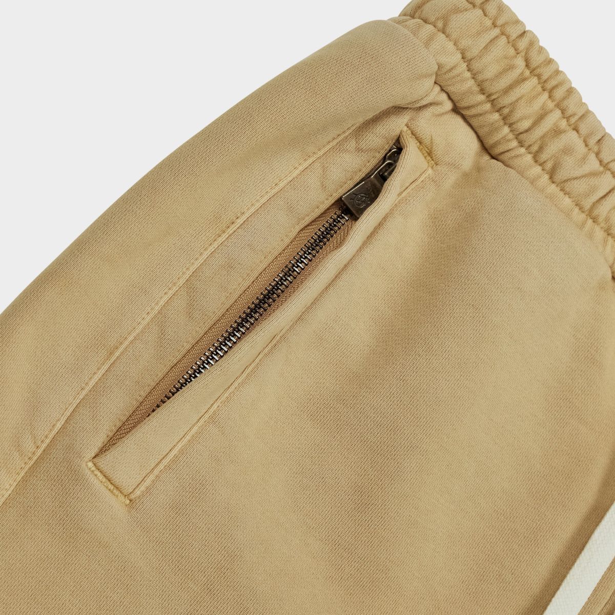 VITAL Shorts (Saudi Sand) 7 27