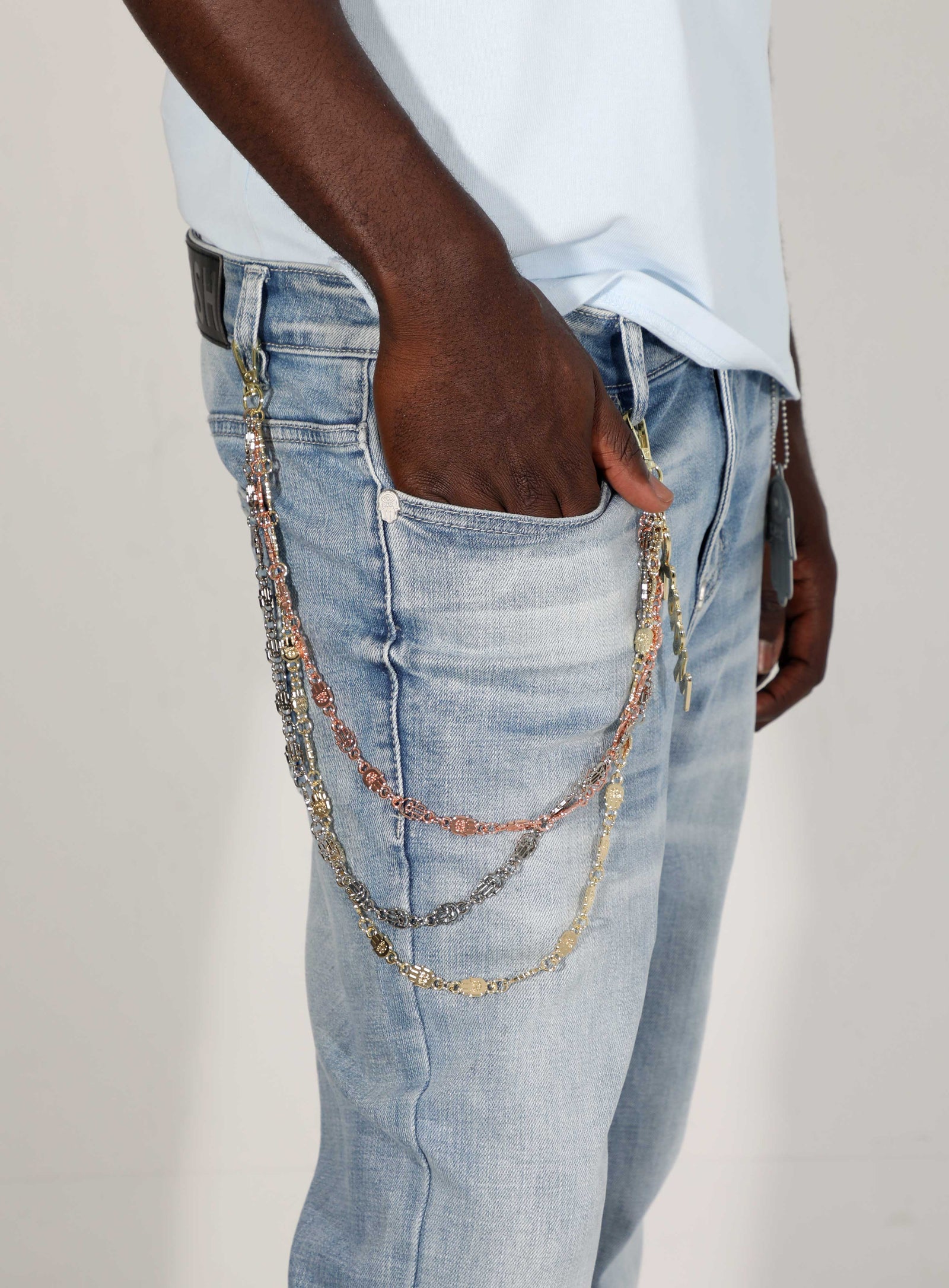 Kash Hamsa 3-Layer Wallet Chain in gold, rose and silver – view 2 of 4