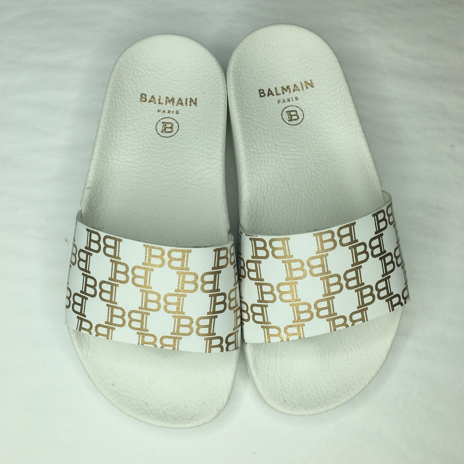Balmain Kids Allover Monogram Print Slides in white – view 2 of 4
