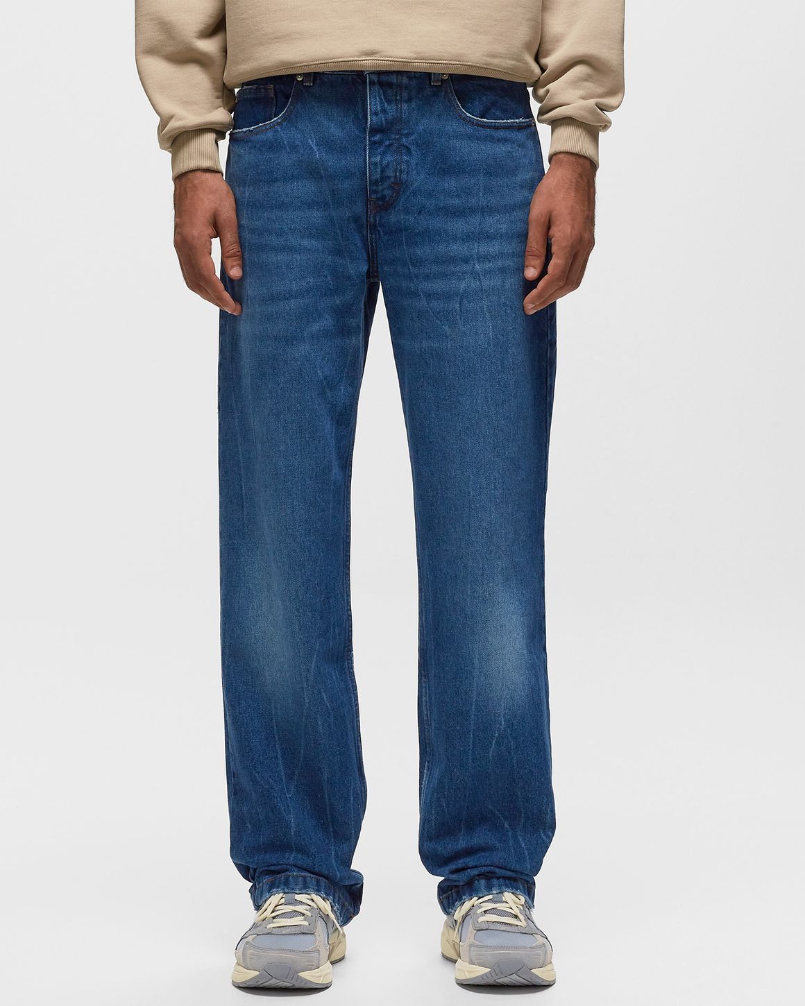 AMI Paris Straight Fit Jeans in light blue used wash – view 2 of 5