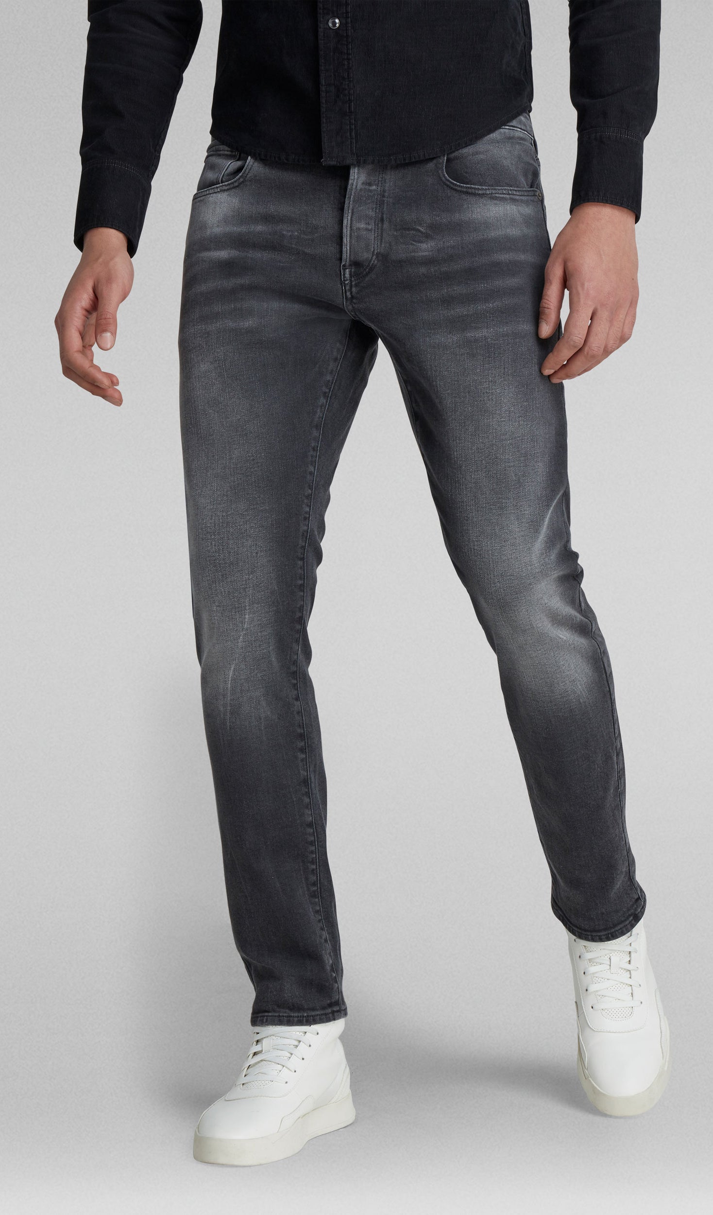 G-Star RAW 3301 Slim Jeans in antic charcoal – view 3 of 4