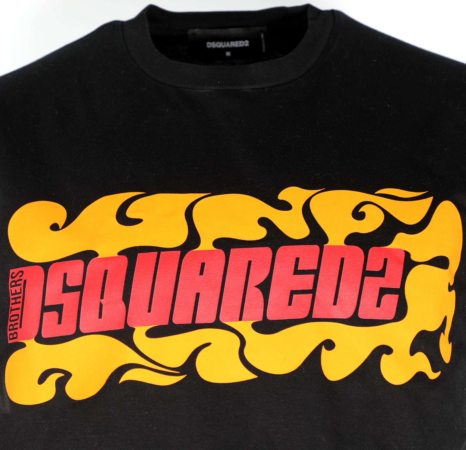 DSQUARED2 Wave Logo Cigar Tee in black – view 2 of 3