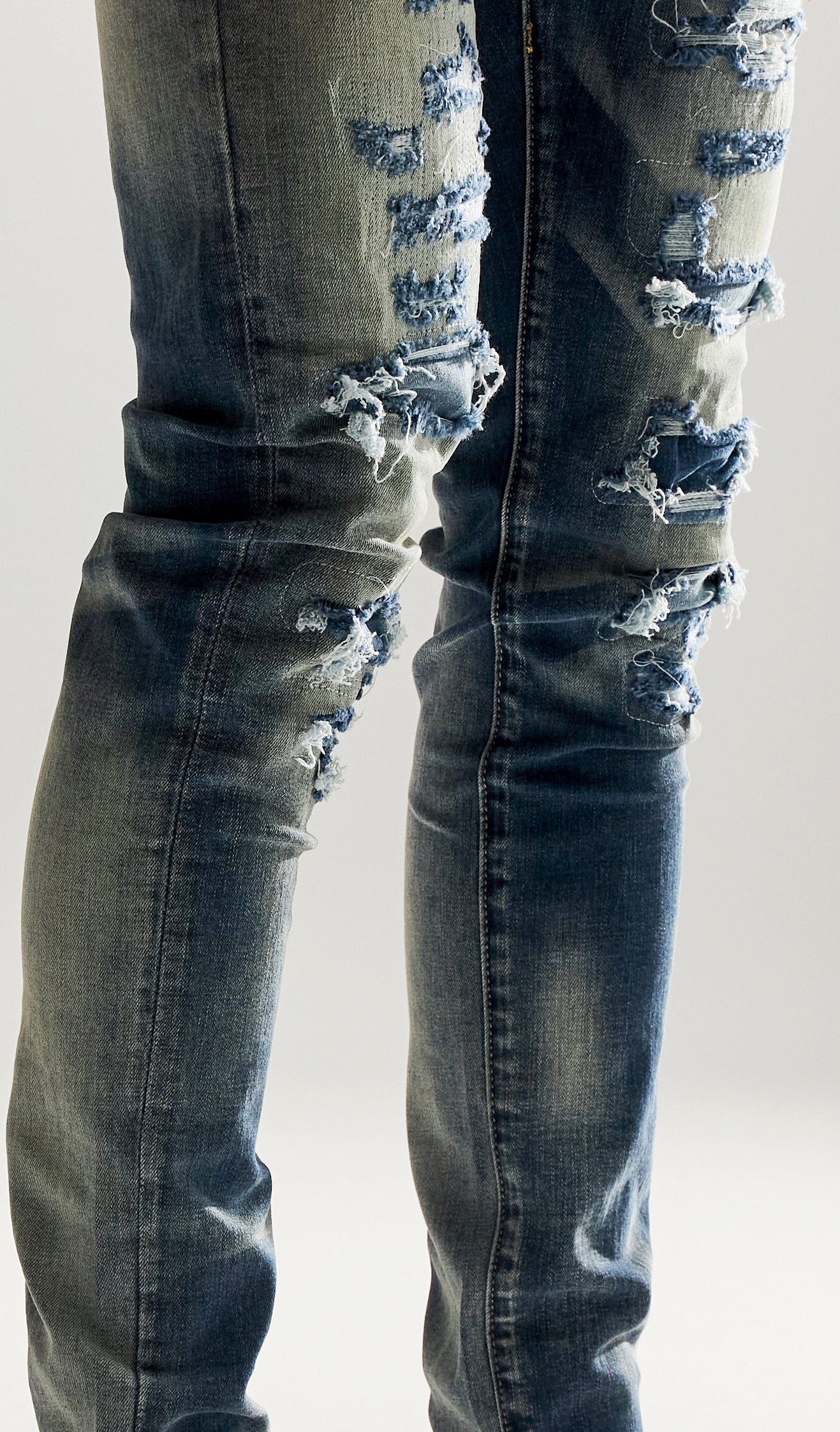 Embellish Mont Denim in blue – view 3 of 3