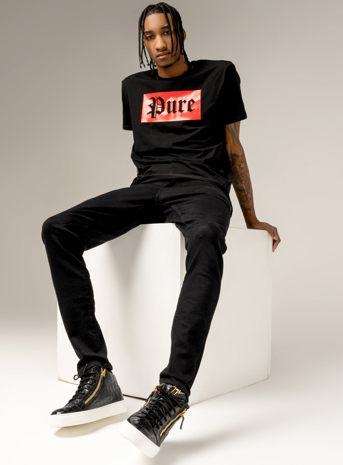 Stretch Pure Tee Black with Red Block Logo