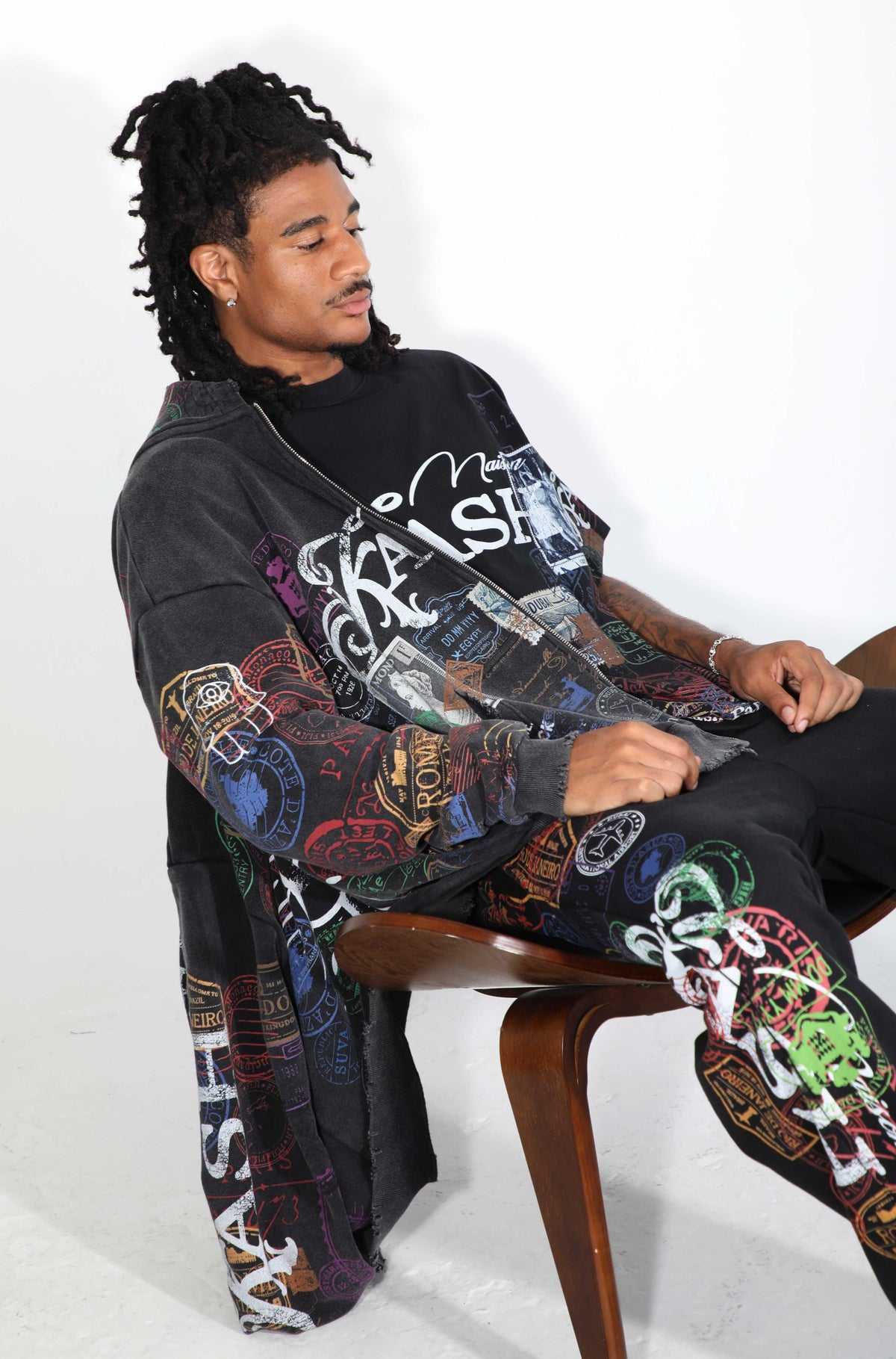 FW25 PACT-19 PASSPORT TEE SHIRT (Boxy/Oversized fit)- BLACK