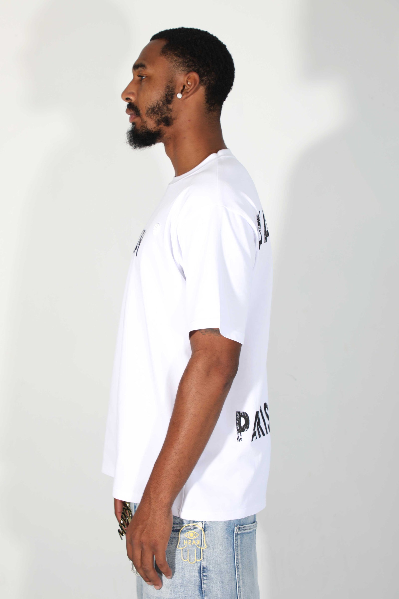 Maison Kash Tee in white – view 8 of 9