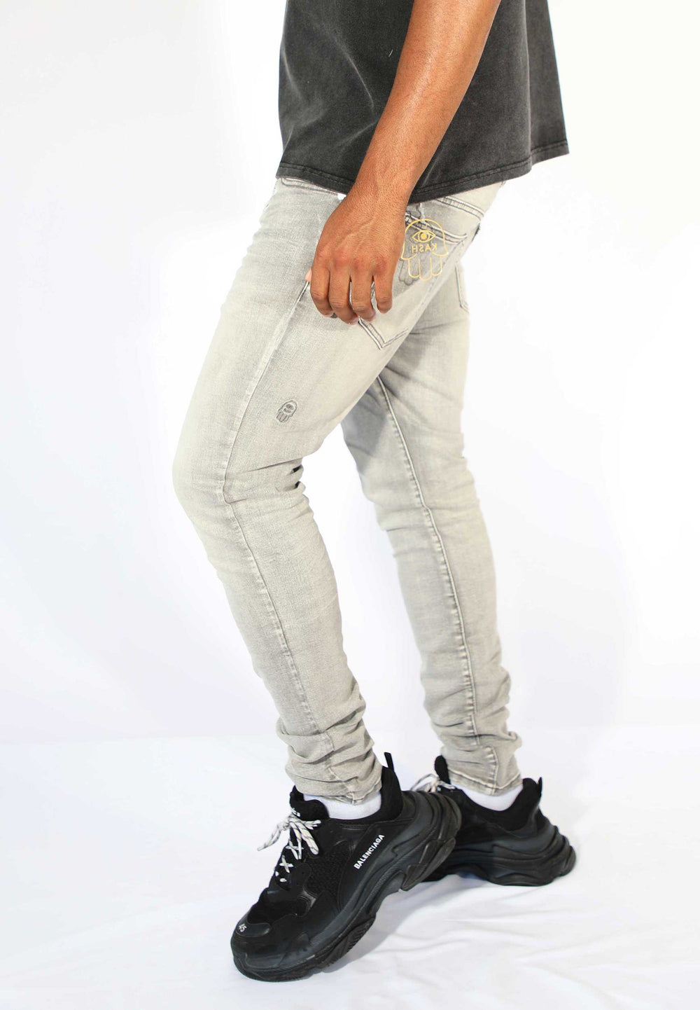 Kash Hamsa-27 skinny fit jeans in grey – view 8 of 10