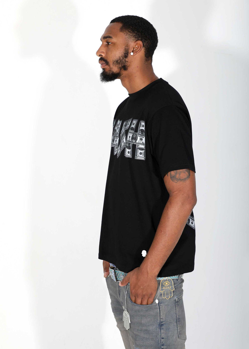 Kash $$$ Tee in black – view 8 of 11