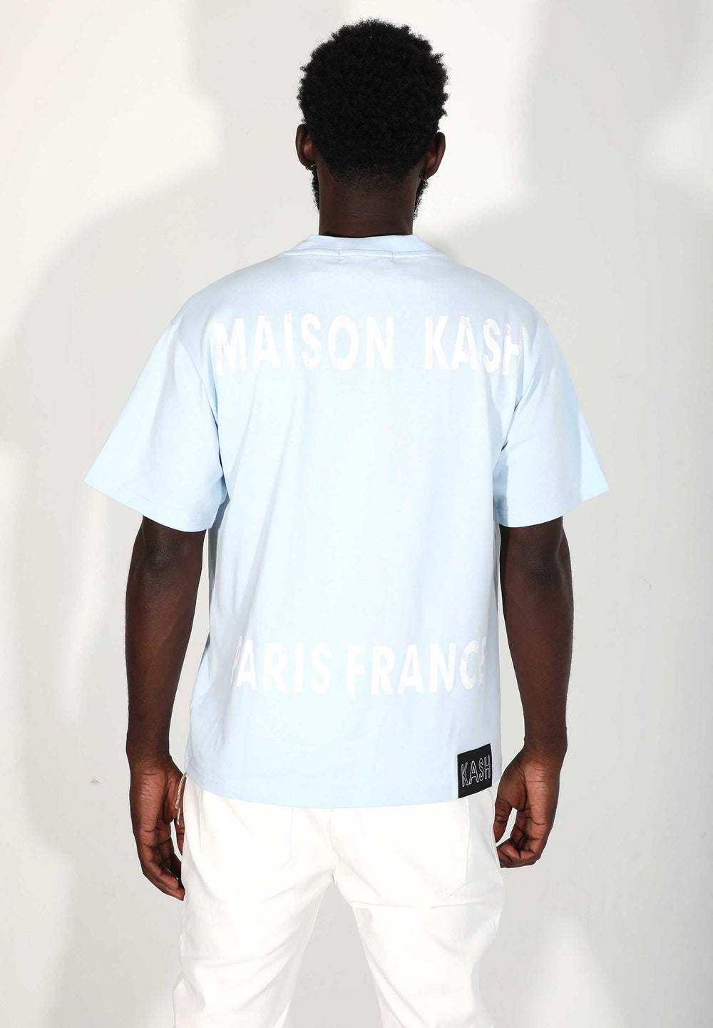Maison Kash Tee in sky blue – view 8 of 9