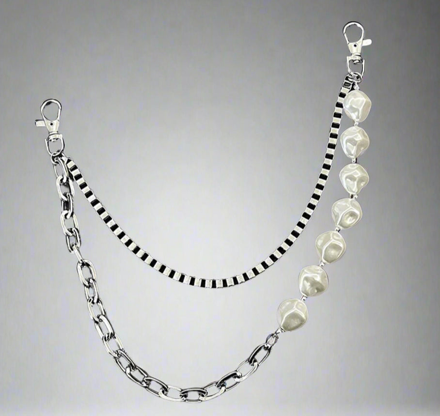 Wallet 2 Layers Large Pearl and Silver Wallet Chains