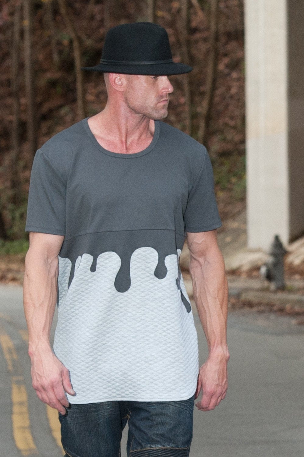 Kash Drip Quilt short sleeve tunic in grey – view 1 of 5
