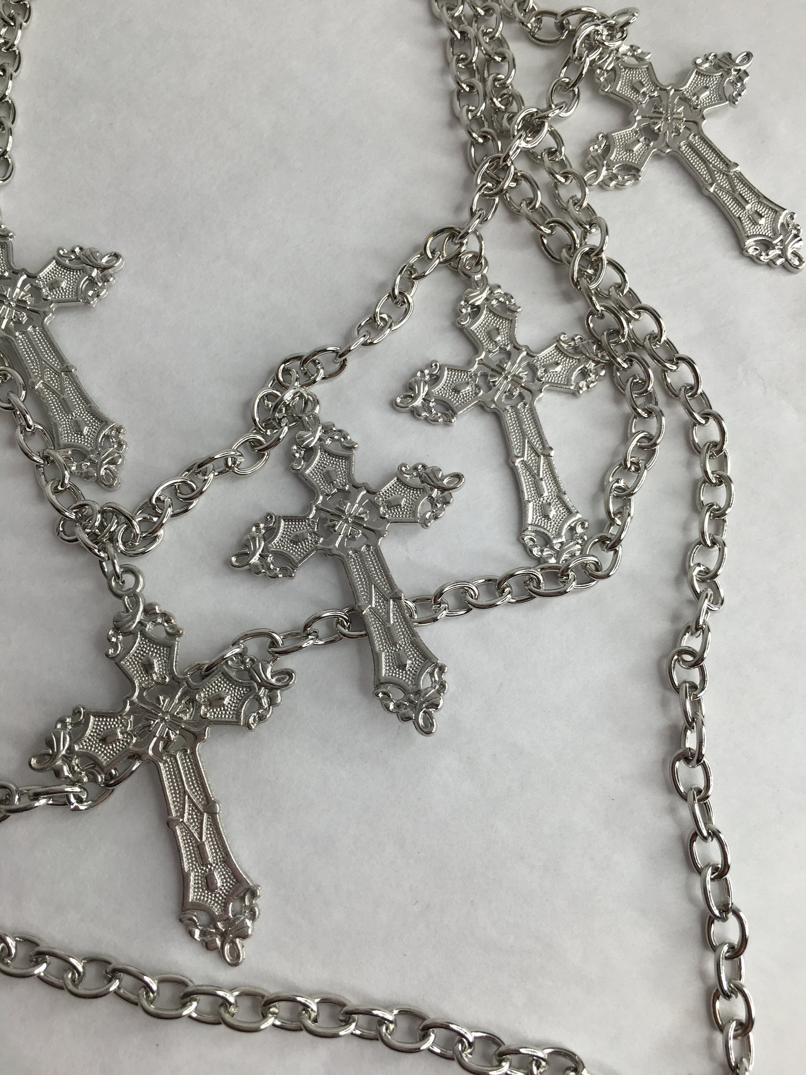 Wallet 3Row link Chains with Large Cross - Silver