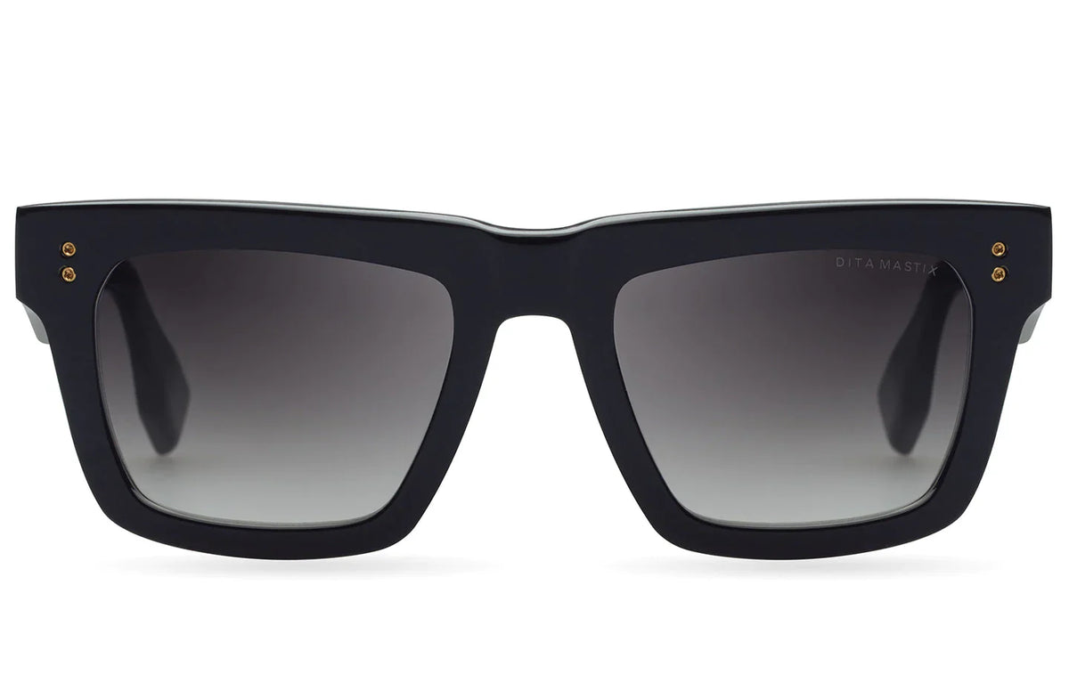 Mastix // Black w/ Dark Grey to Clear Gradient