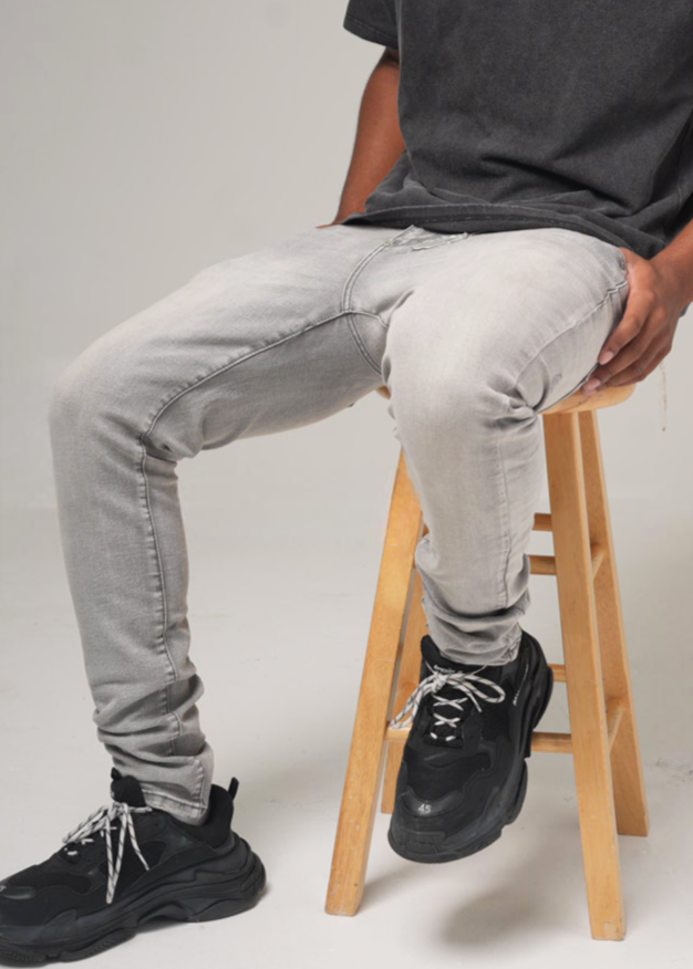Kash Hamsa-27 skinny fit jeans in grey – view 4 of 10