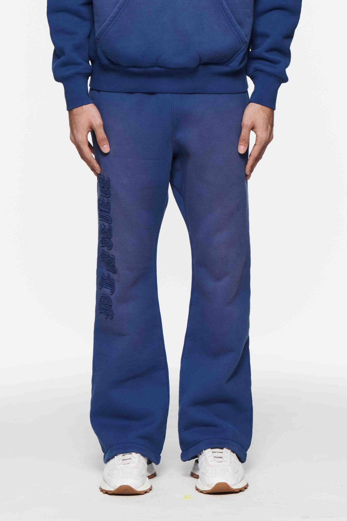 Hwt Fleece Flared Pant - Blue