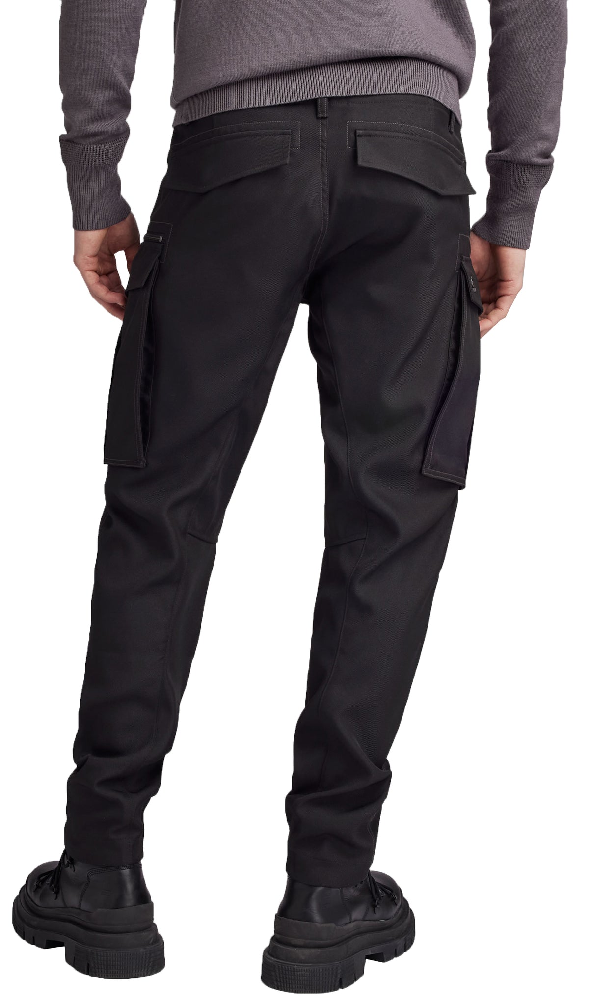 Founded on the philosophy “Just the product”, G-star RAW has become a leader in the denim industry. The brand is known for crafting distinct, textured pieces with soul.      Style# D02190-D410-6484     Gender: Men&#39;s     3D zip Knee regular tapered     Color: Dk Black     Front and Back pockets     Button and zip Closure     Belt Loops