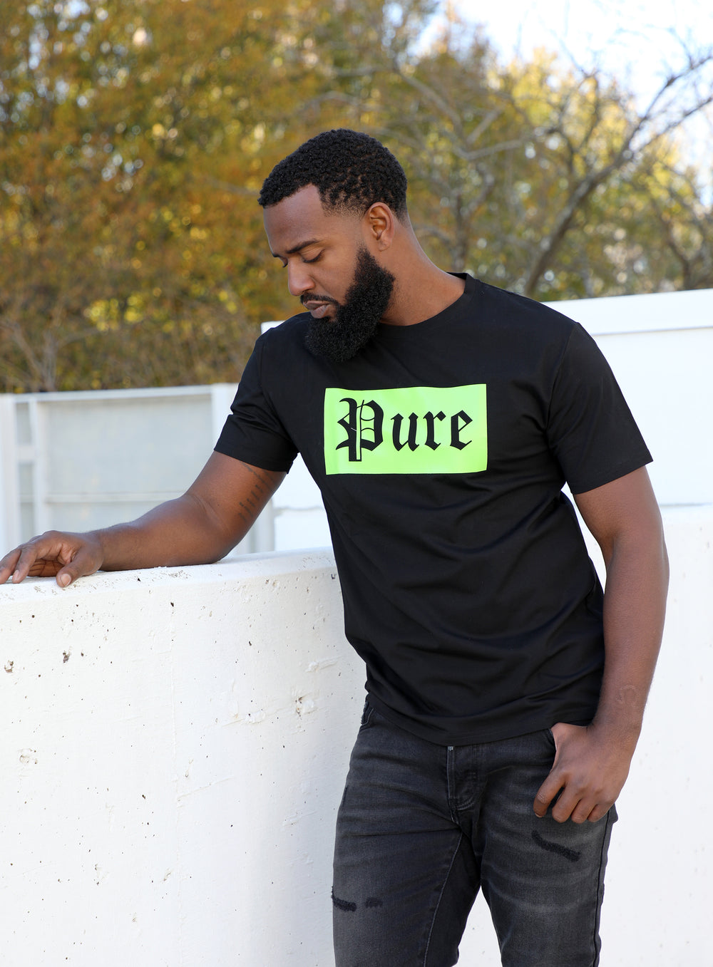 Pure Tee with green block logo in black – view 2 of 5