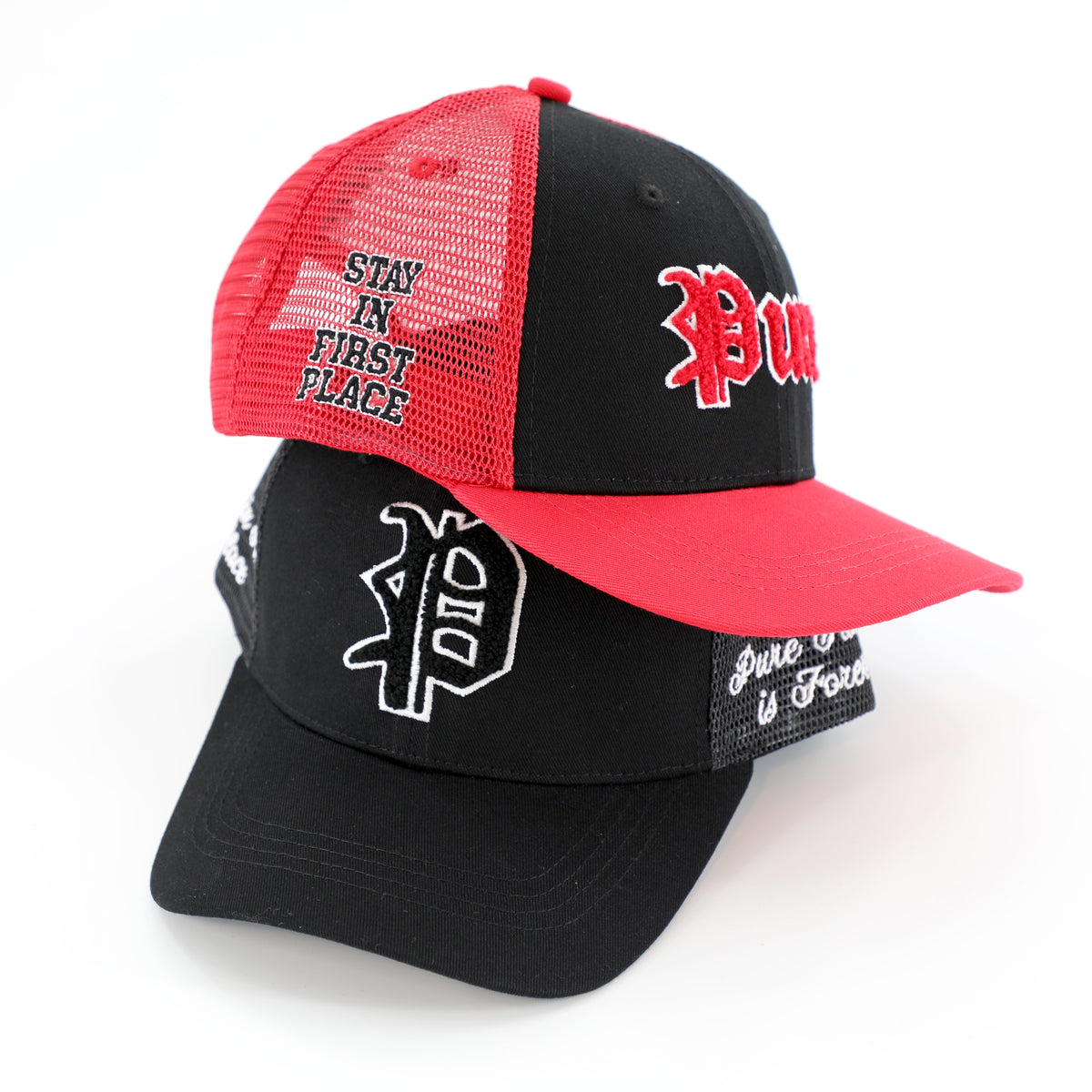 PURE CHENILLE TRUCKER - BLACK