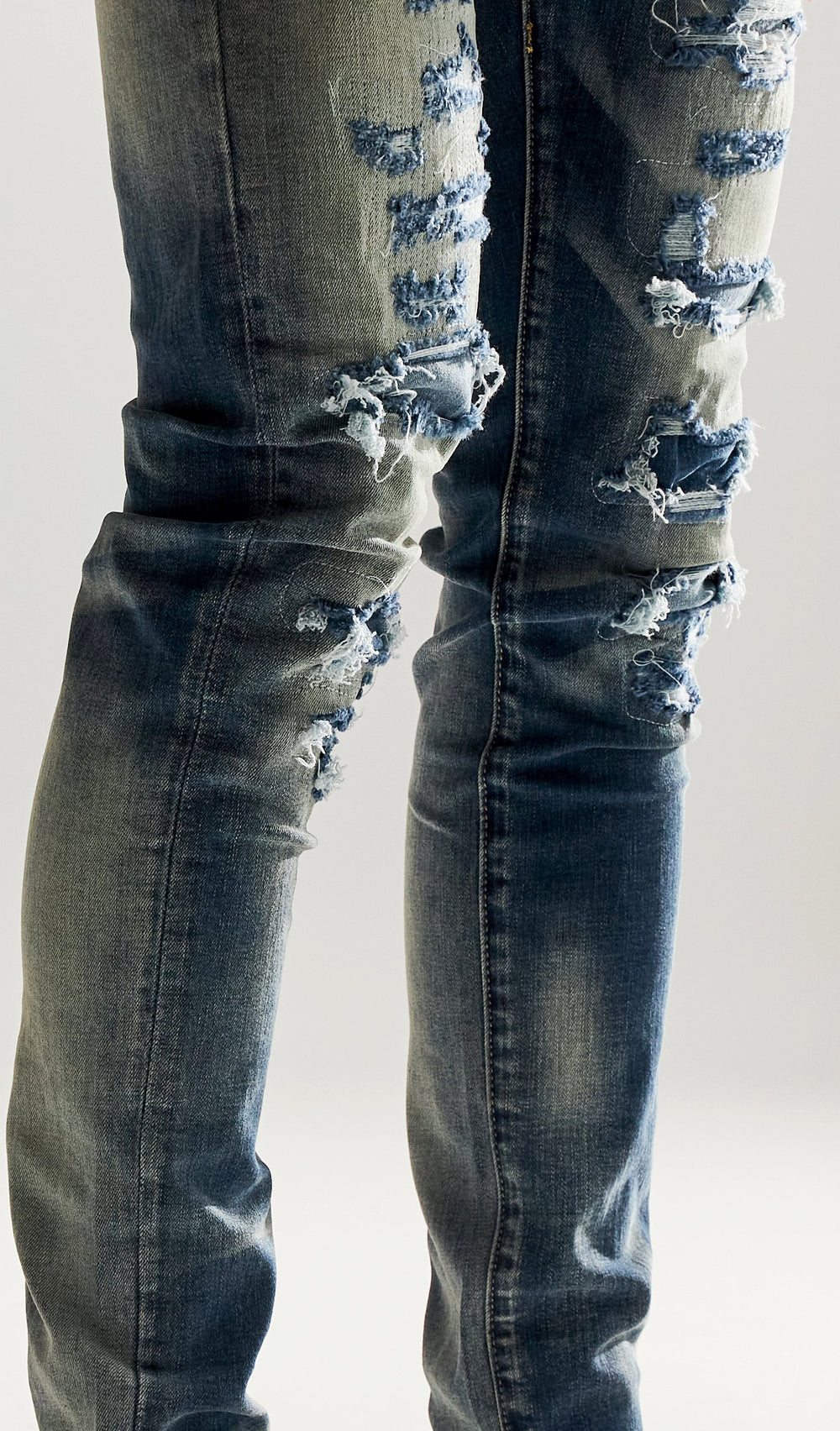 Embellish Mont Denim in blue – view 3 of 3
