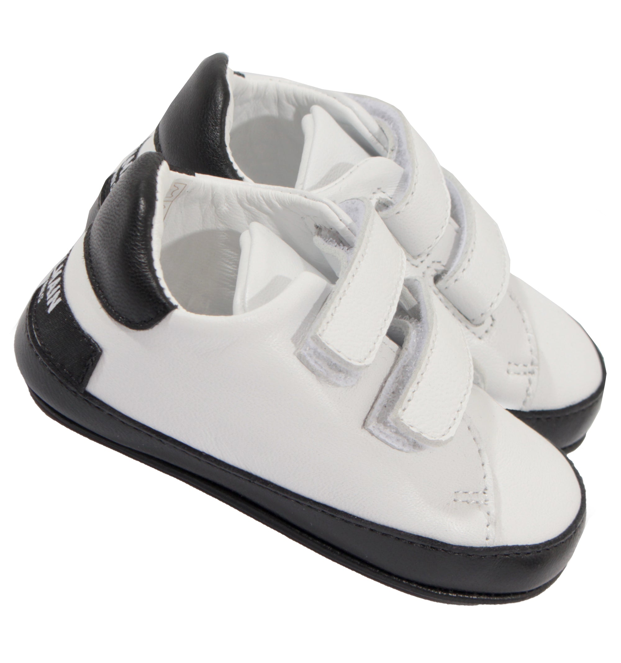 Crib Shoes With Contrast Soles - White & Black