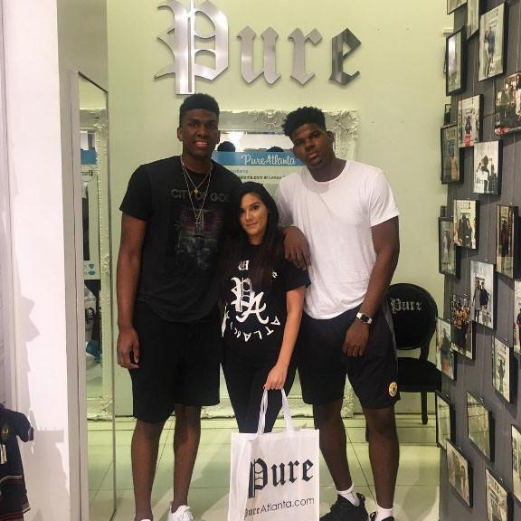 Kevon Looney & Tony Parker, NBA